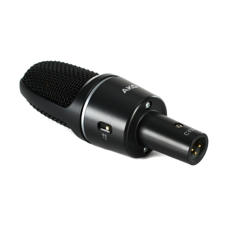 AKG C3000